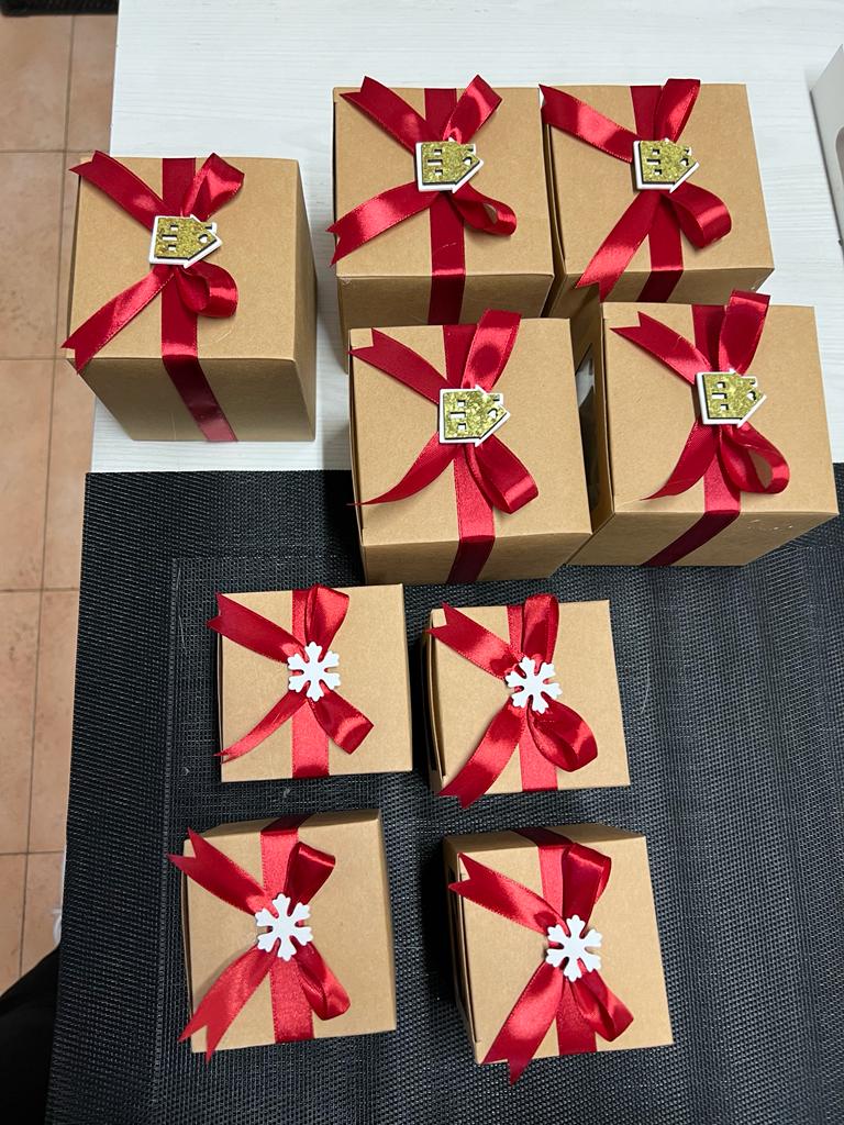 Confezione Natalizia PACCHETTO VASETTO SINGOLO piccolo €5.00 medio €8.00